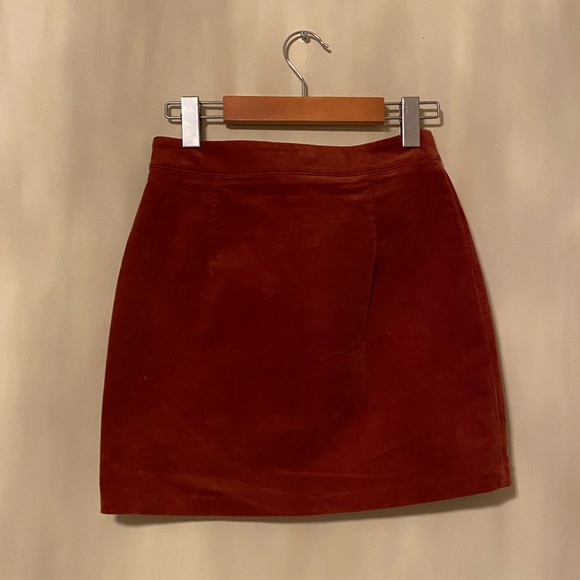 NWOT 💕 F21 zippier skirt - Picture 3 of 6